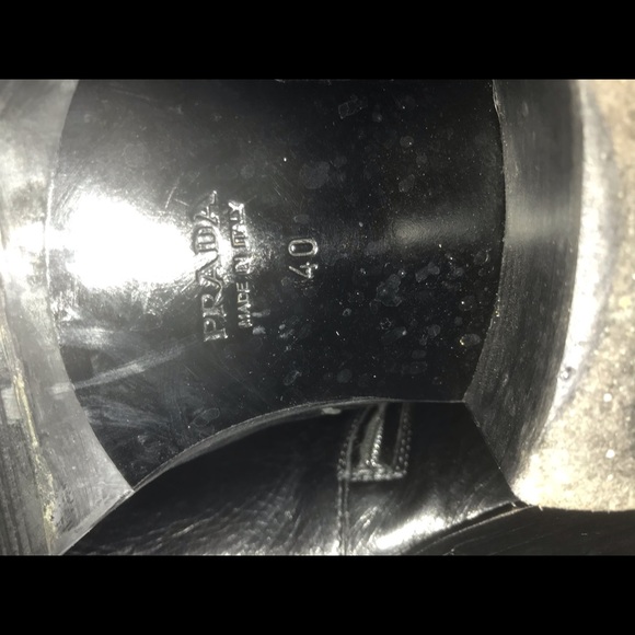 Boots - Picture 6 of 8